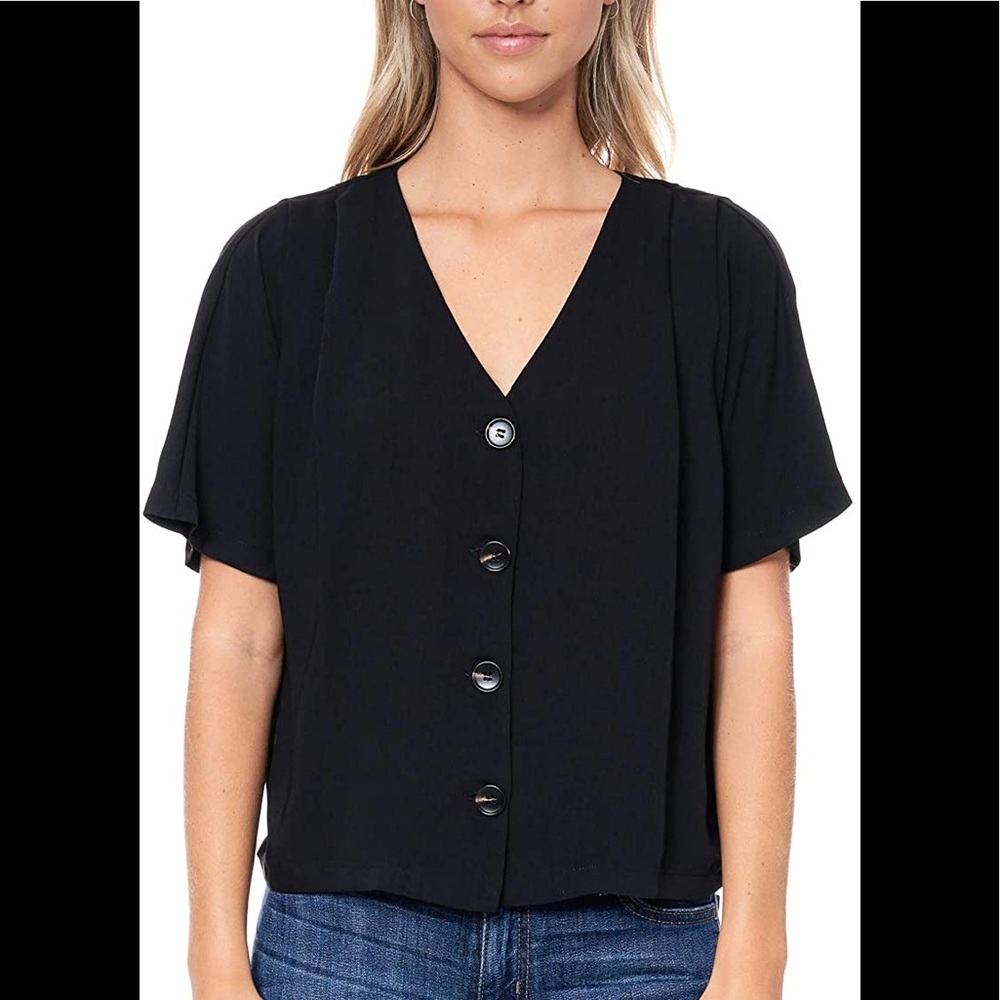 Elodie Button Up Short Sleeve Blouse